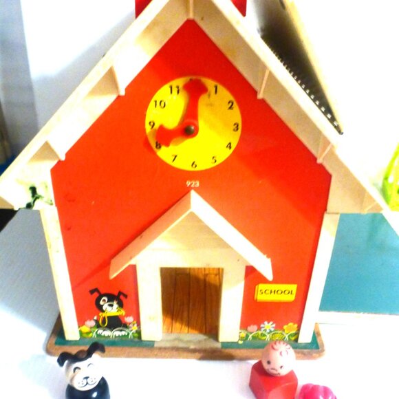 Vintage Fisher Price SCHOOL HOUSE Fisher Price PLAY GROUND Desk Pre-School - Picture 3 of 15